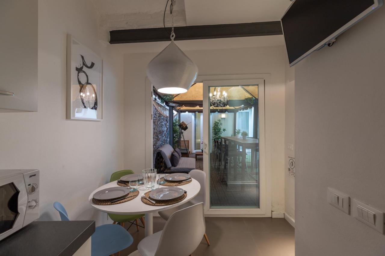 Pinti Patio Apartment Florens Exteriör bild